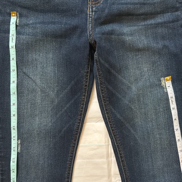 NWT Women’s Studio Blue Aranza Mid-Rise Skinny Jeans, Size 29 - Picture 11 of 11